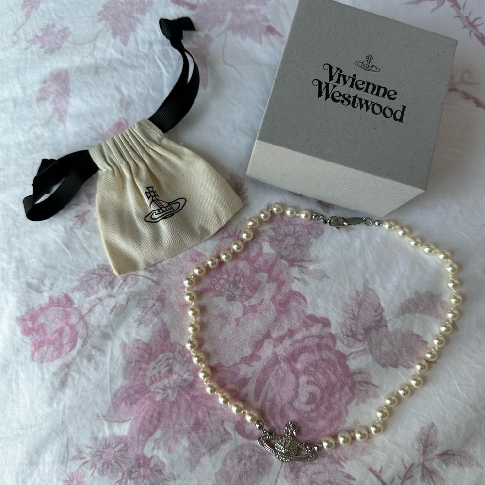 Vivienne Westwood Choker